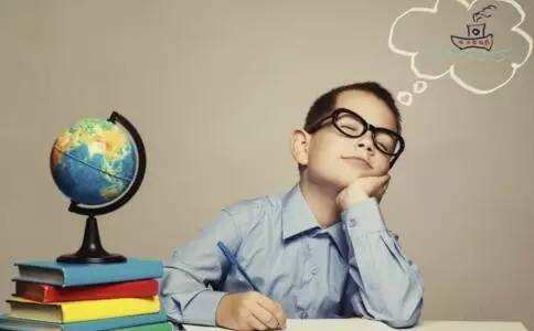 儿童多动症病因、危害及治疗方法