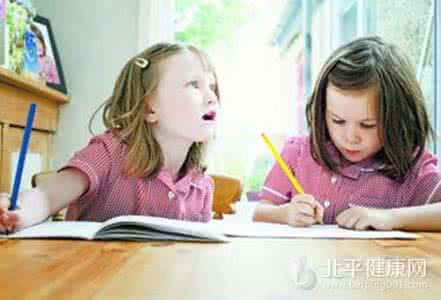 引起儿童自闭症的原因有哪些